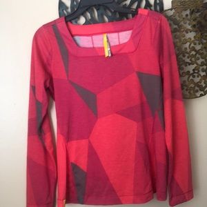 Lole fresh guard wickering workout yoga top